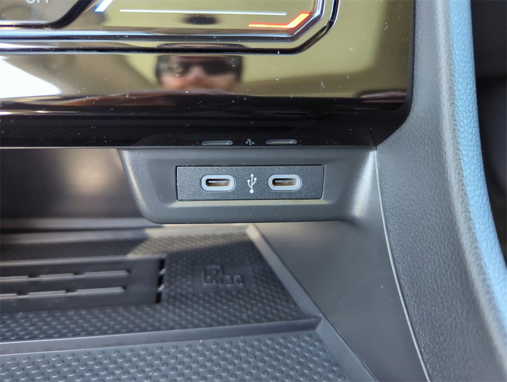 New 2026 Volkswagen Jetta SE image 33