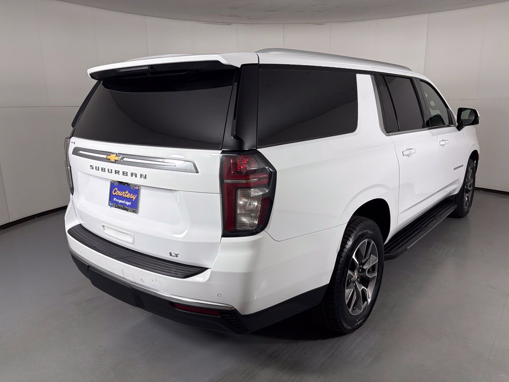 Used 2021 Chevrolet Suburban LT w/ Luxury Package AWD/4WD image 8