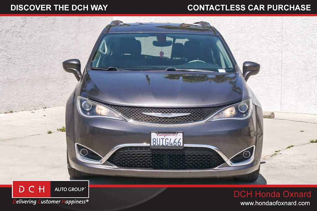 Used 2019 Chrysler Pacifica Touring-L