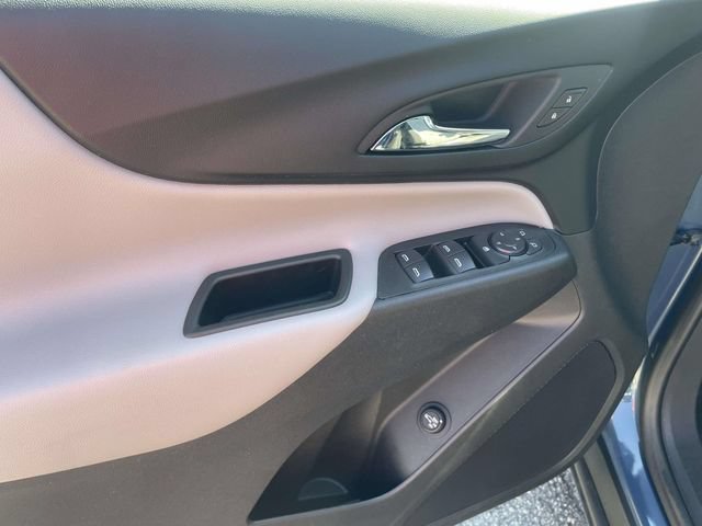Used 2024 Chevrolet Equinox LT FWD image 18