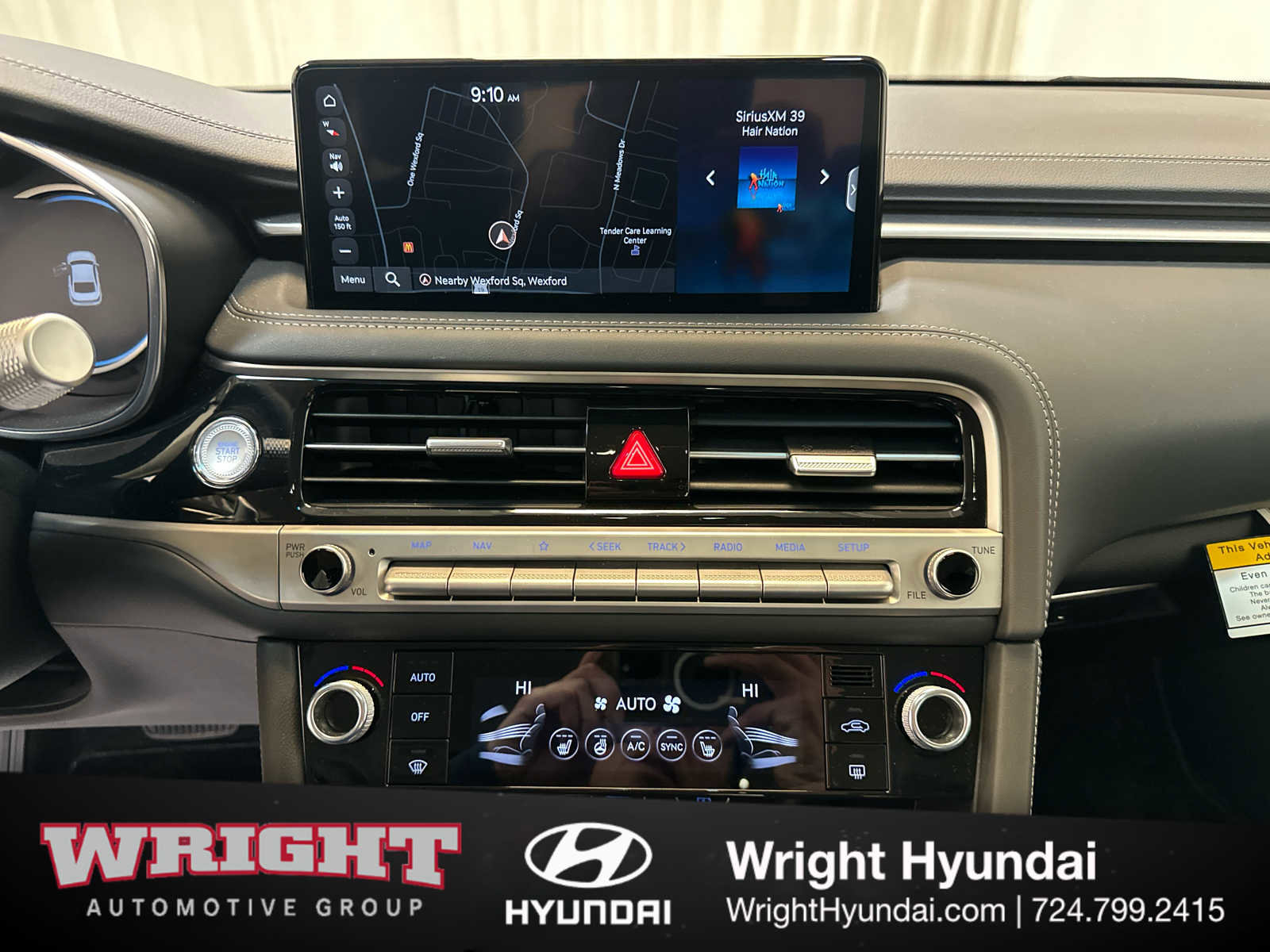 Certified 2025 Genesis G70 2.5T image 25