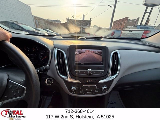Used 2022 Chevrolet Equinox LS AWD/4WD image 21