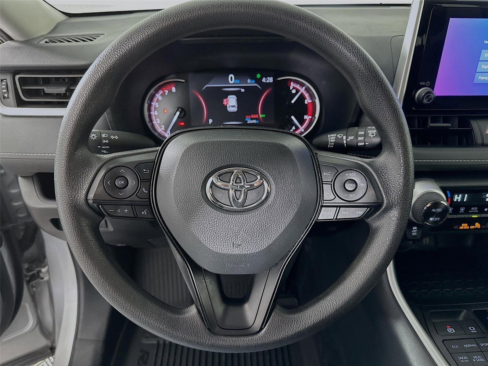Certified 2025 Toyota RAV4 XLE AWD/4WD image 17