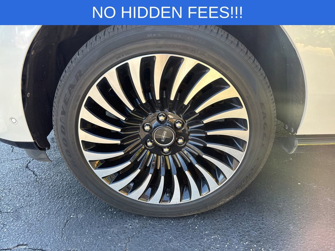 Used 2019 Lincoln Navigator Black Label AWD/4WD image 10