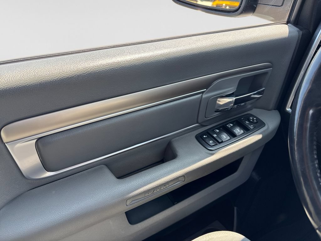 Used 2018 RAM 1500 Big Horn AWD/4WD image 17