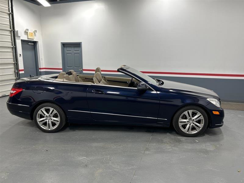 Used 2011 Mercedes-Benz E 350 Cabriolet image 6