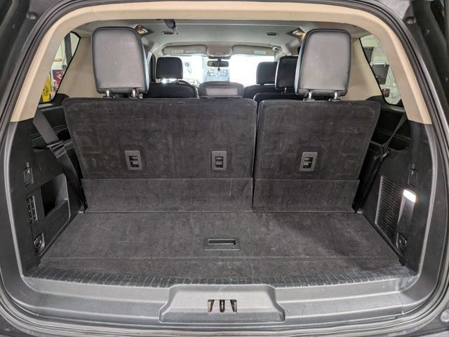 Used 2024 Ford Expedition XLT RWD image 12
