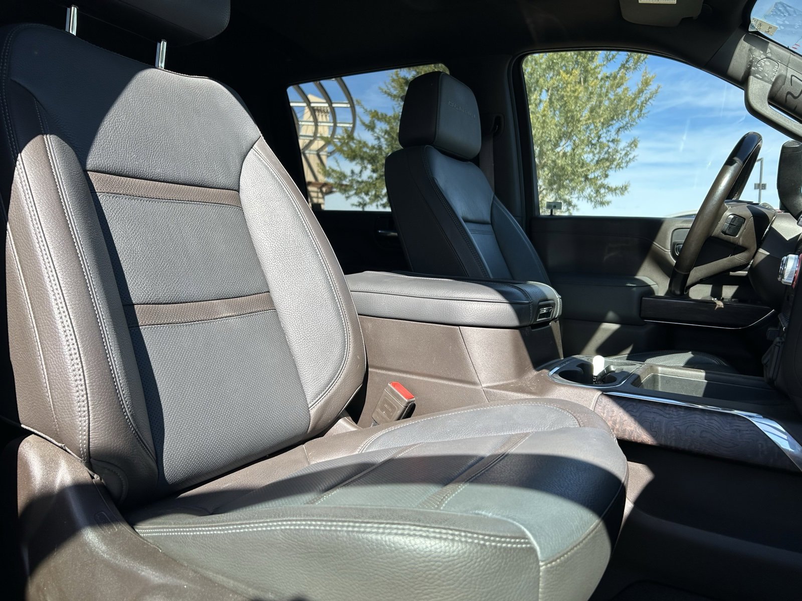 Used 2020 GMC Sierra 2500 Denali w/ Denali Ultimate Package image 14