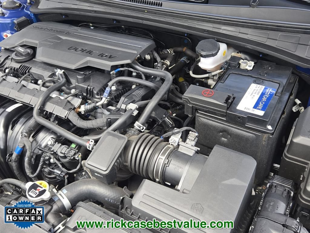 Used 2023 Hyundai Elantra SEL w/ Cargo Package FWD image 18