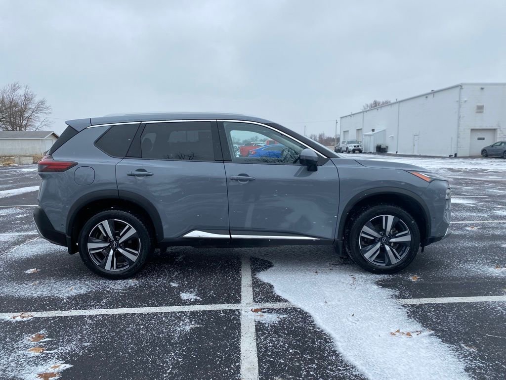 Used 2023 Nissan Rogue Platinum w/ Platinum Premium Package image 8