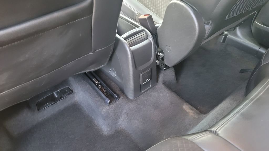 Used 2018 Buick Encore Sport Touring w/ Safety Package image 27