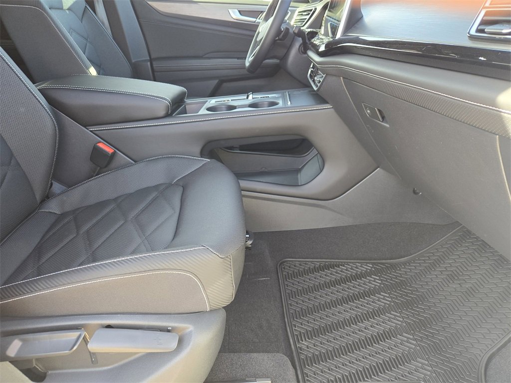 New 2026 Volkswagen Atlas Cross Sport SE image 12