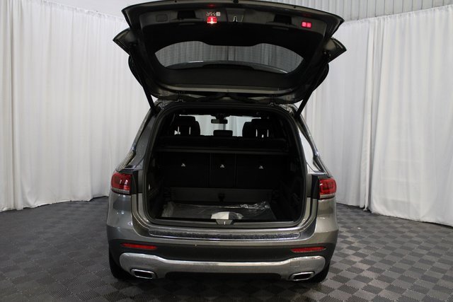 Used 2023 Mercedes-Benz GLB 250 4MATIC image 7