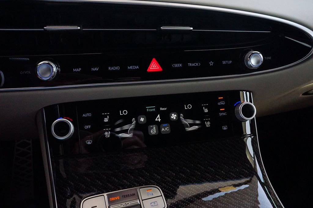 New 2026 Genesis GV70 3.5T Sport Prestige image 10