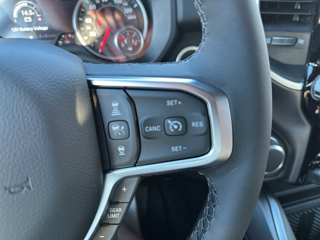 New 2026 RAM 1500 Big Horn AWD/4WD image 13