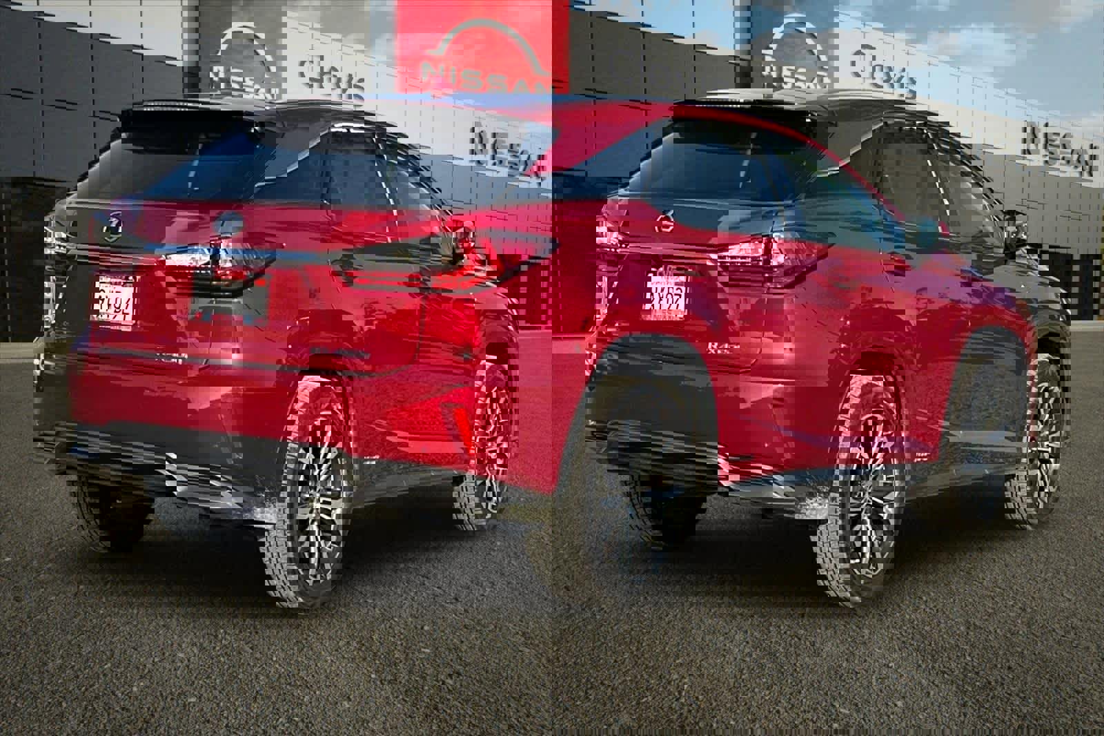 Used 2019 Lexus RX 450h AWD image 3