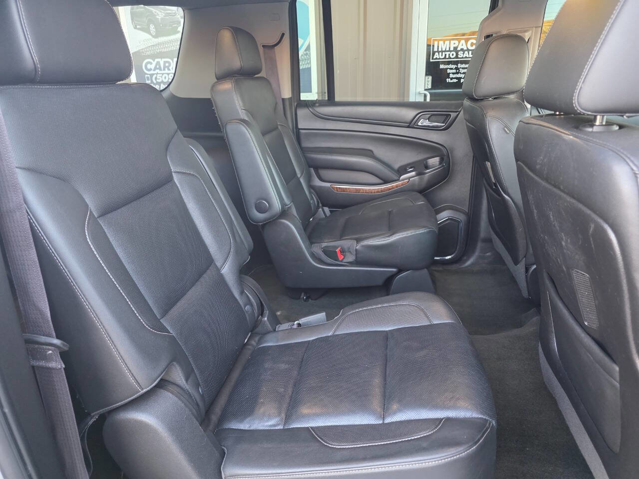 Used 2016 Chevrolet Suburban LTZ image 13