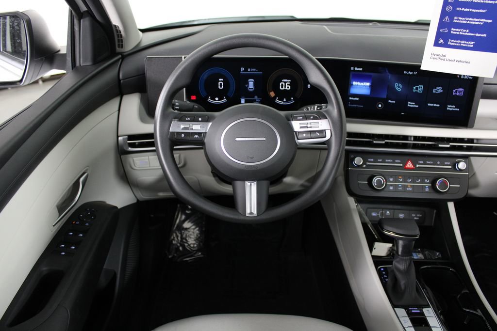 Certified 2026 Hyundai Tucson SE FWD image 8