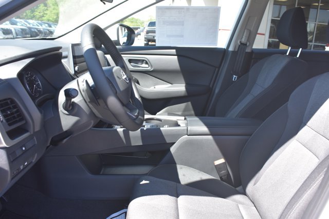 New 2026 Nissan Rogue SV FWD image 13