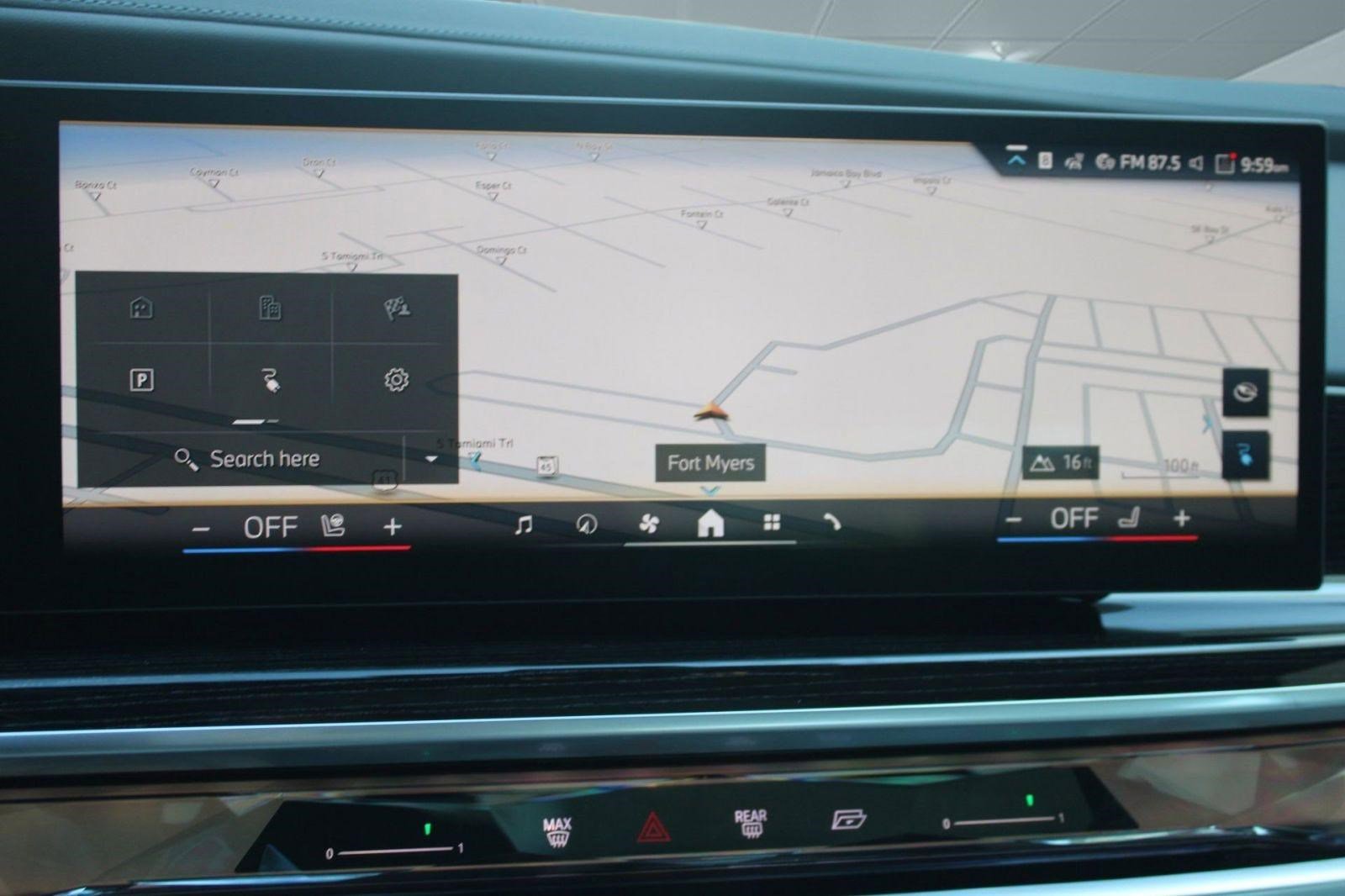 Used 2026 BMW i7 eDrive50 image 25