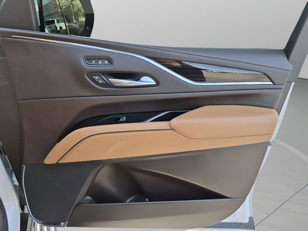 Certified 2024 Cadillac Escalade Sport w/ Touring Package image 13