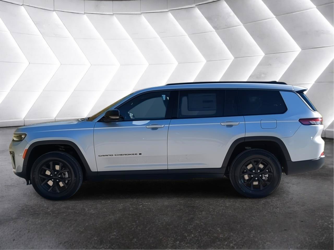 New 2026 Jeep Grand Cherokee L 4WD image 6