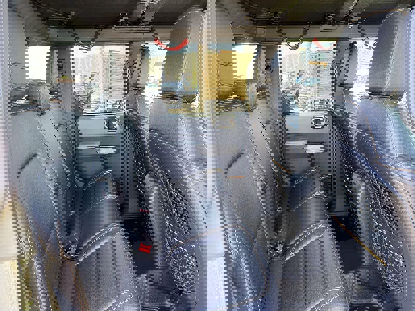 Used 2023 Ford Bronco Badlands image 29