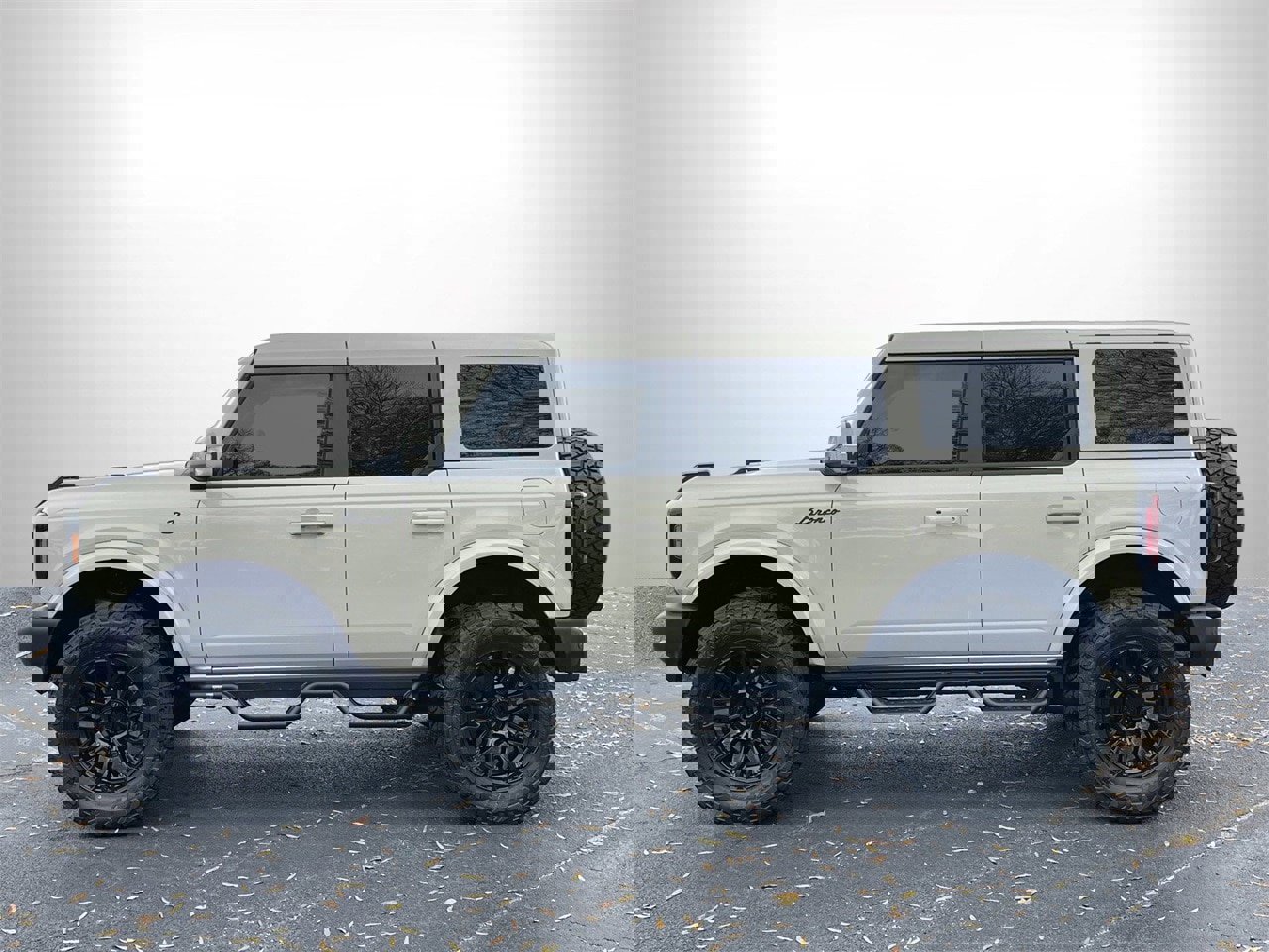 New 2025 Ford Bronco Outer Banks image 25