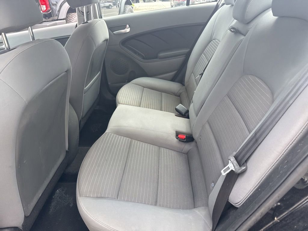 Used 2017 Kia Forte LX w/ LX Popular Package image 21