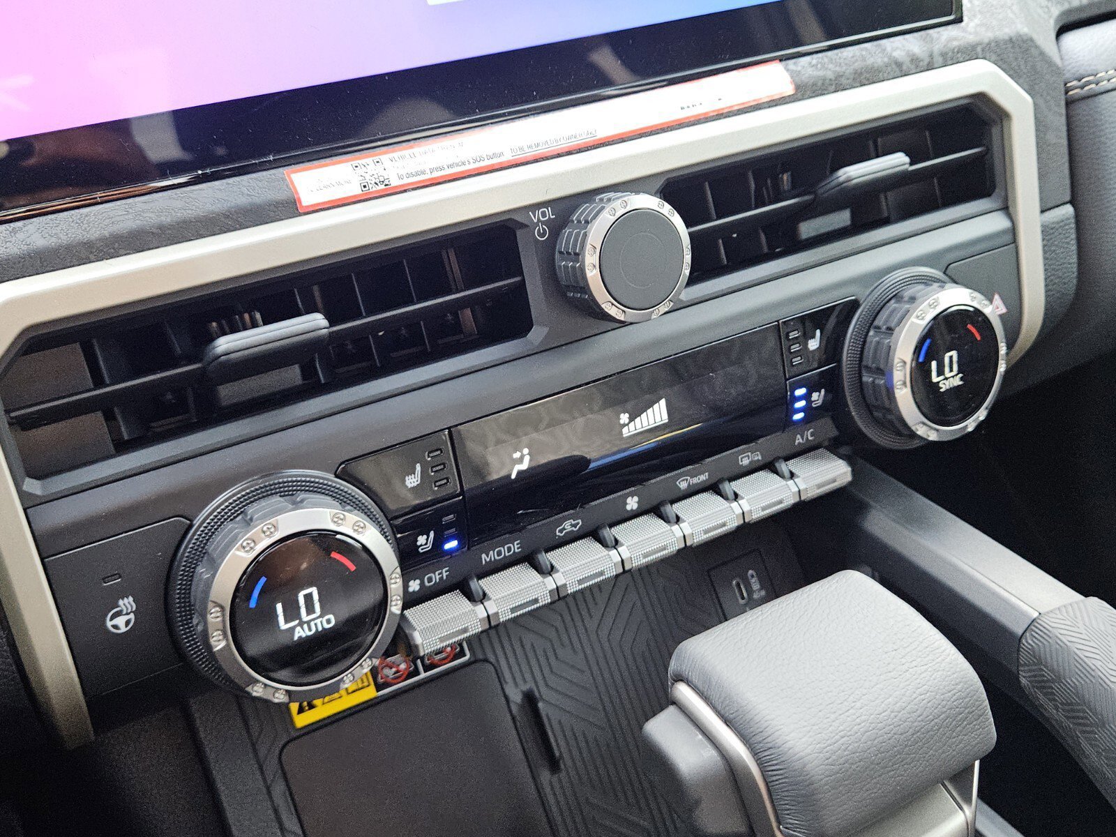New 2025 Toyota Tacoma Limited image 30