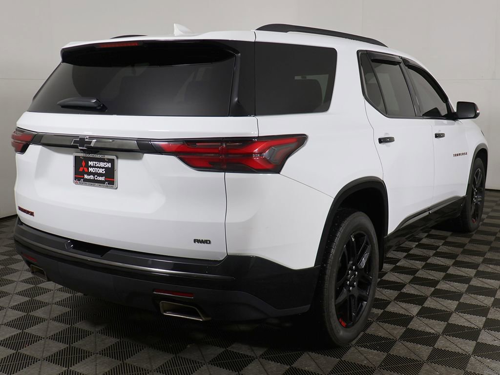 Used 2023 Chevrolet Traverse Premier w/ Redline Edition AWD/4WD image 15