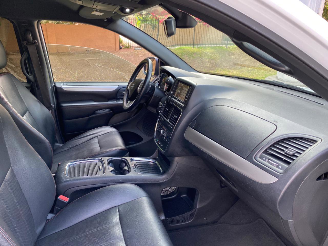 Used 2019 Dodge Grand Caravan GT FWD image 56