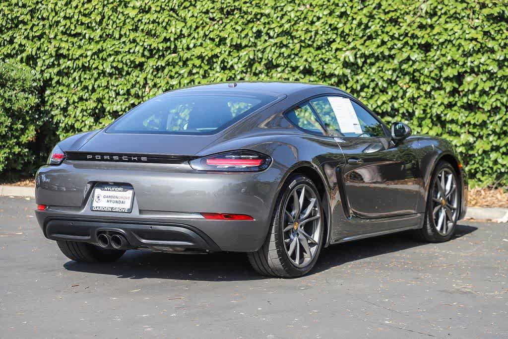 Used 2021 Porsche 718 Cayman RWD image 6