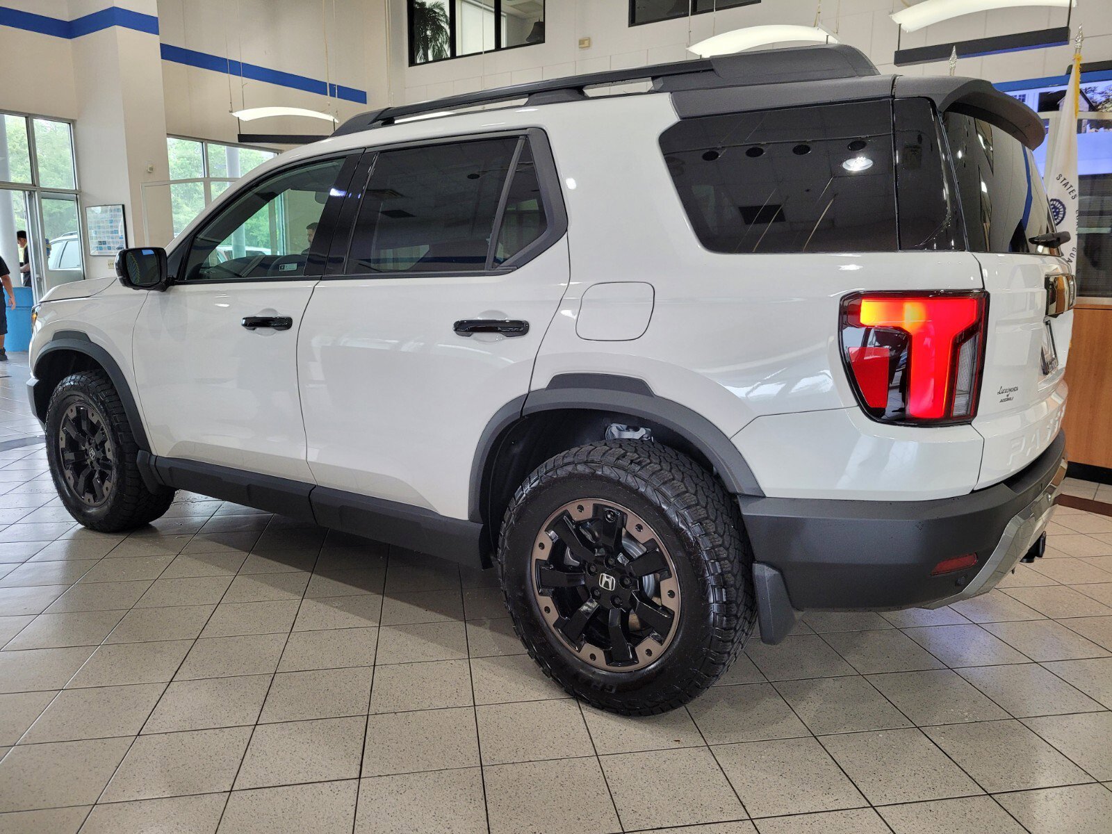 New 2026 Honda Passport TrailSport Elite image 6