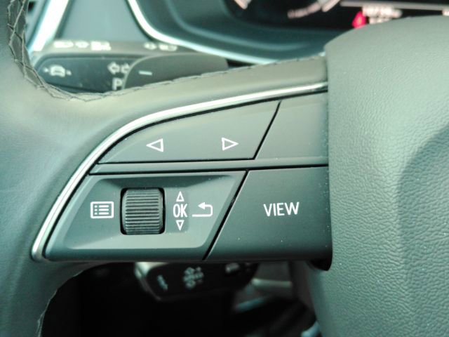 Used 2025 Audi Q5 2.0T Premium image 36