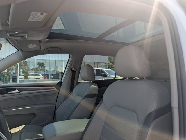 Used 2021 Volkswagen Atlas SEL Premium AWD/4WD image 14