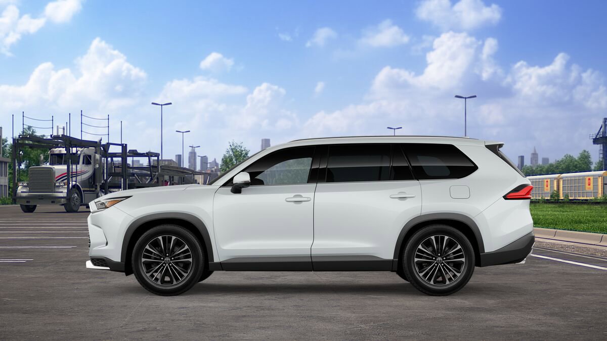New 2026 Toyota Grand Highlander AWD Hybrid image 4