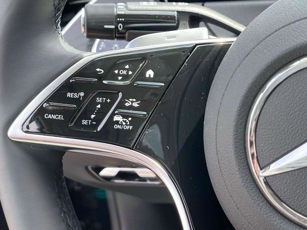 New 2026 Mercedes-Benz E 450 4MATIC Sedan image 32