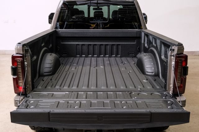 Used 2026 Ford F250 King Ranch w/ Chrome Package AWD/4WD image 38