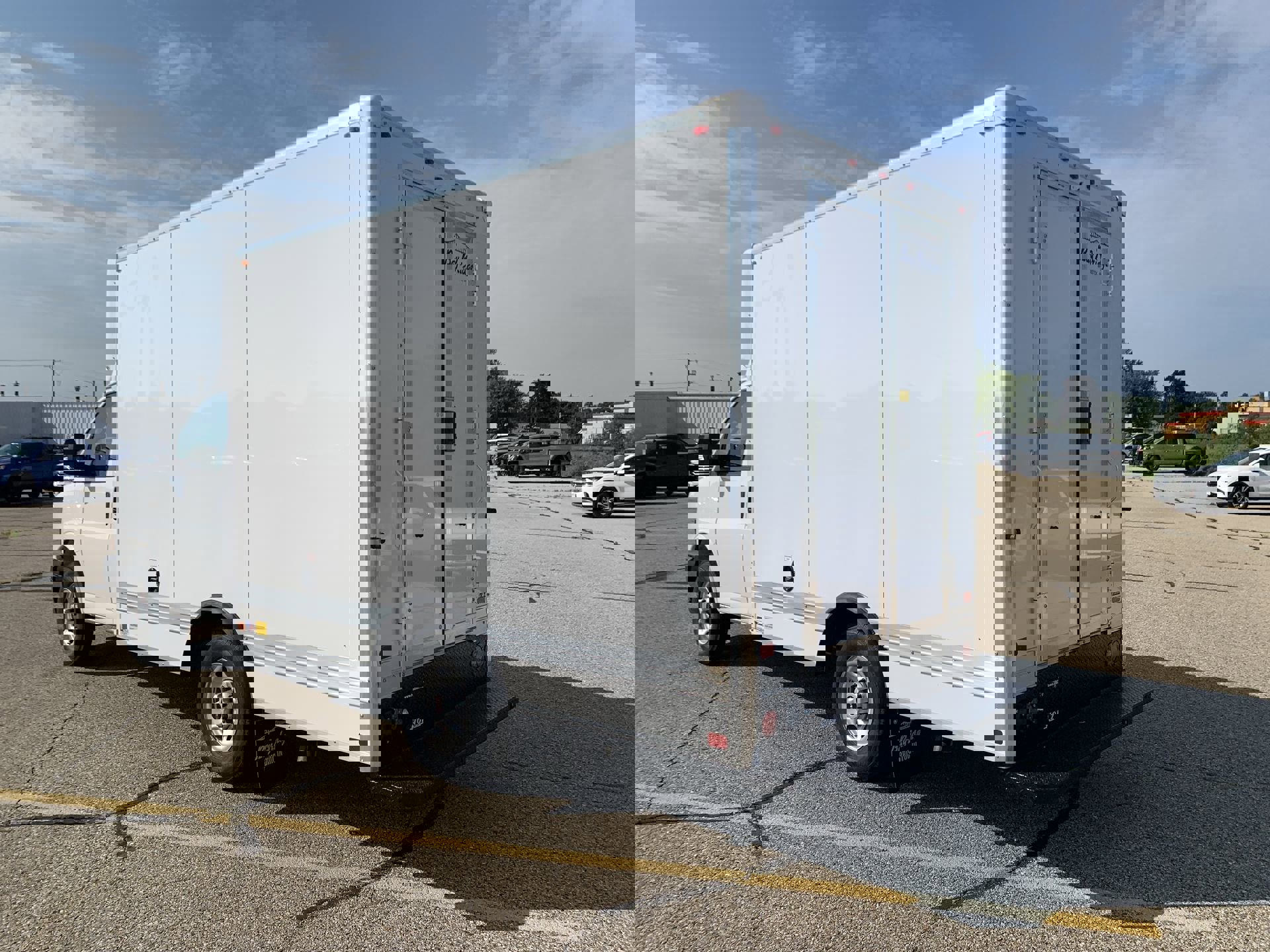 New 2025 GMC Savana 3500 1WT w/ Power Convenience Package image 47