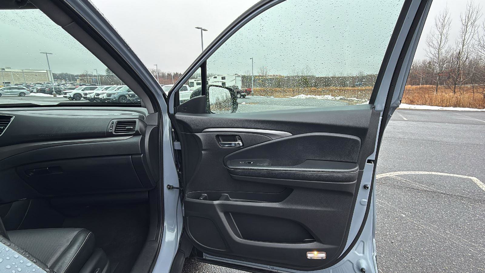 Used 2022 Honda Ridgeline RTL-E image 19