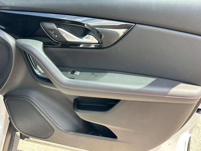 Certified 2022 Chevrolet Blazer RS AWD/4WD image 25