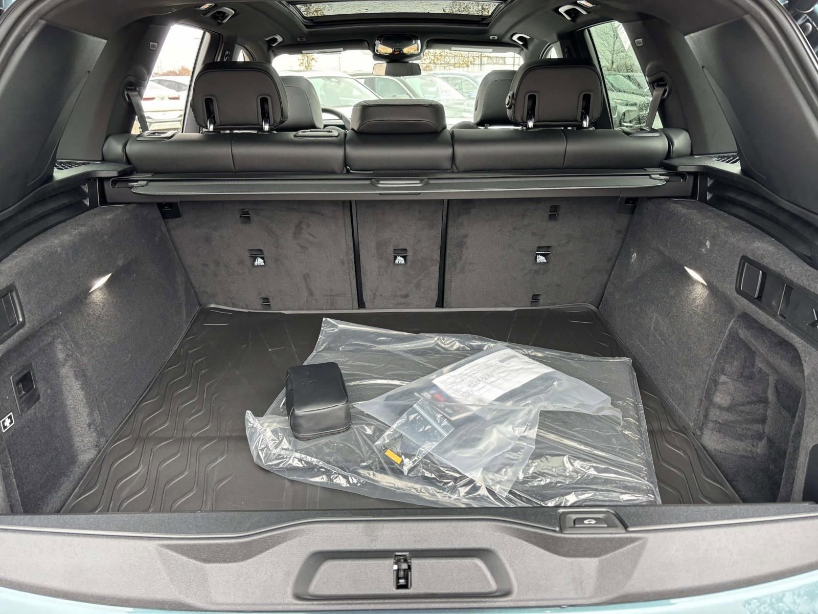 New 2026 BMW X5 xDrive40i w/ Premium Package image 9