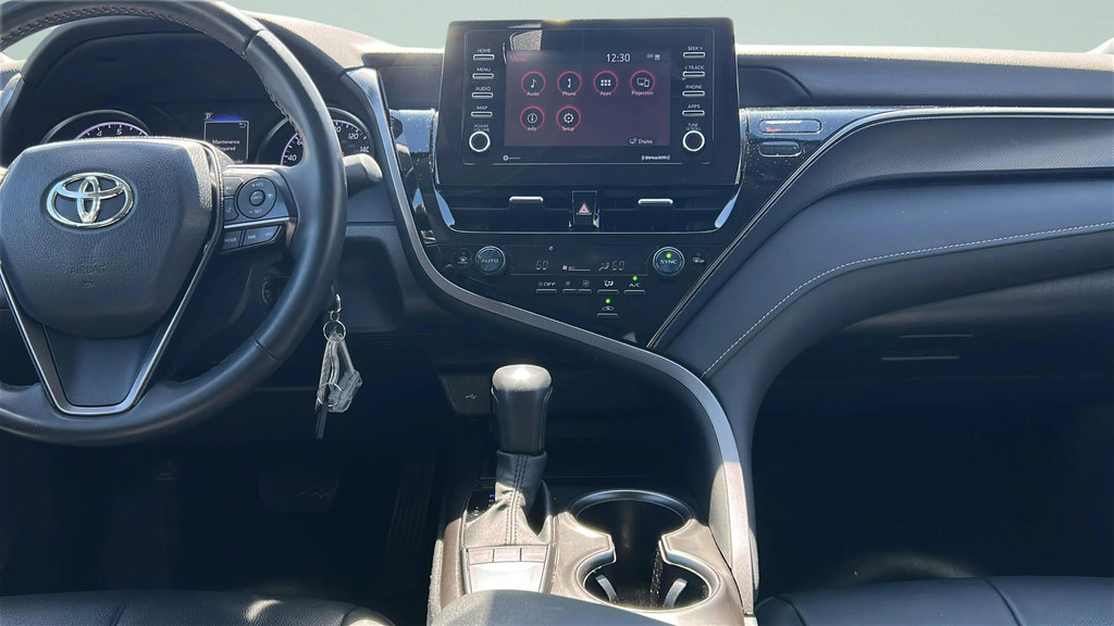 Used 2024 Toyota Camry SE FWD image 25