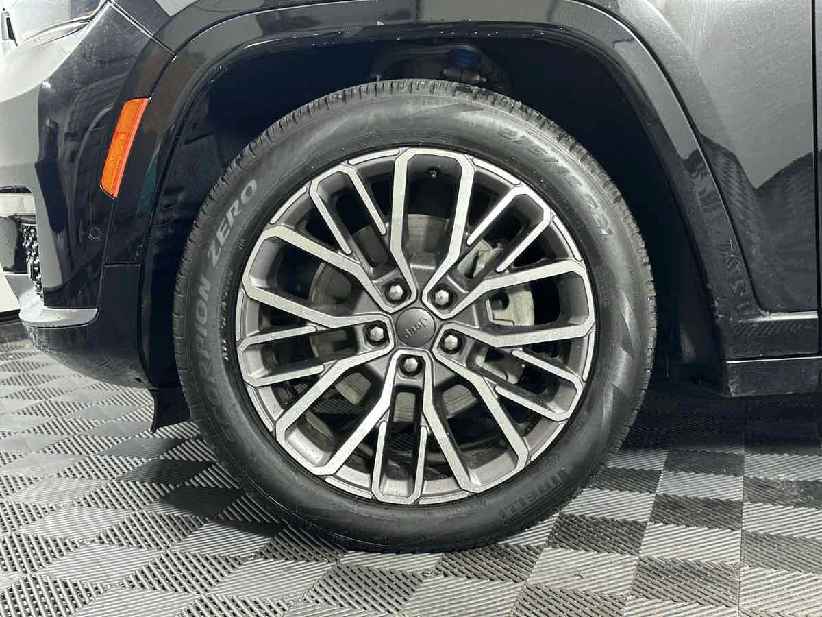Used 2021 Jeep Grand Cherokee L Summit AWD/4WD image 58