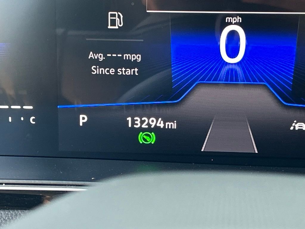 Used 2025 Volkswagen Jetta S image 28