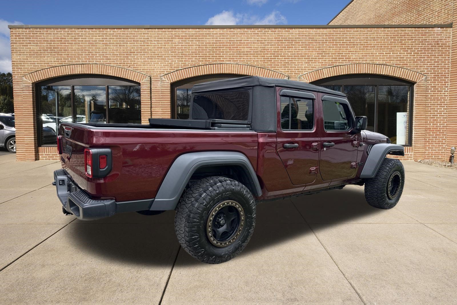 Used 2021 Jeep Gladiator Sport w/ Trailer Tow Package AWD/4WD image 6