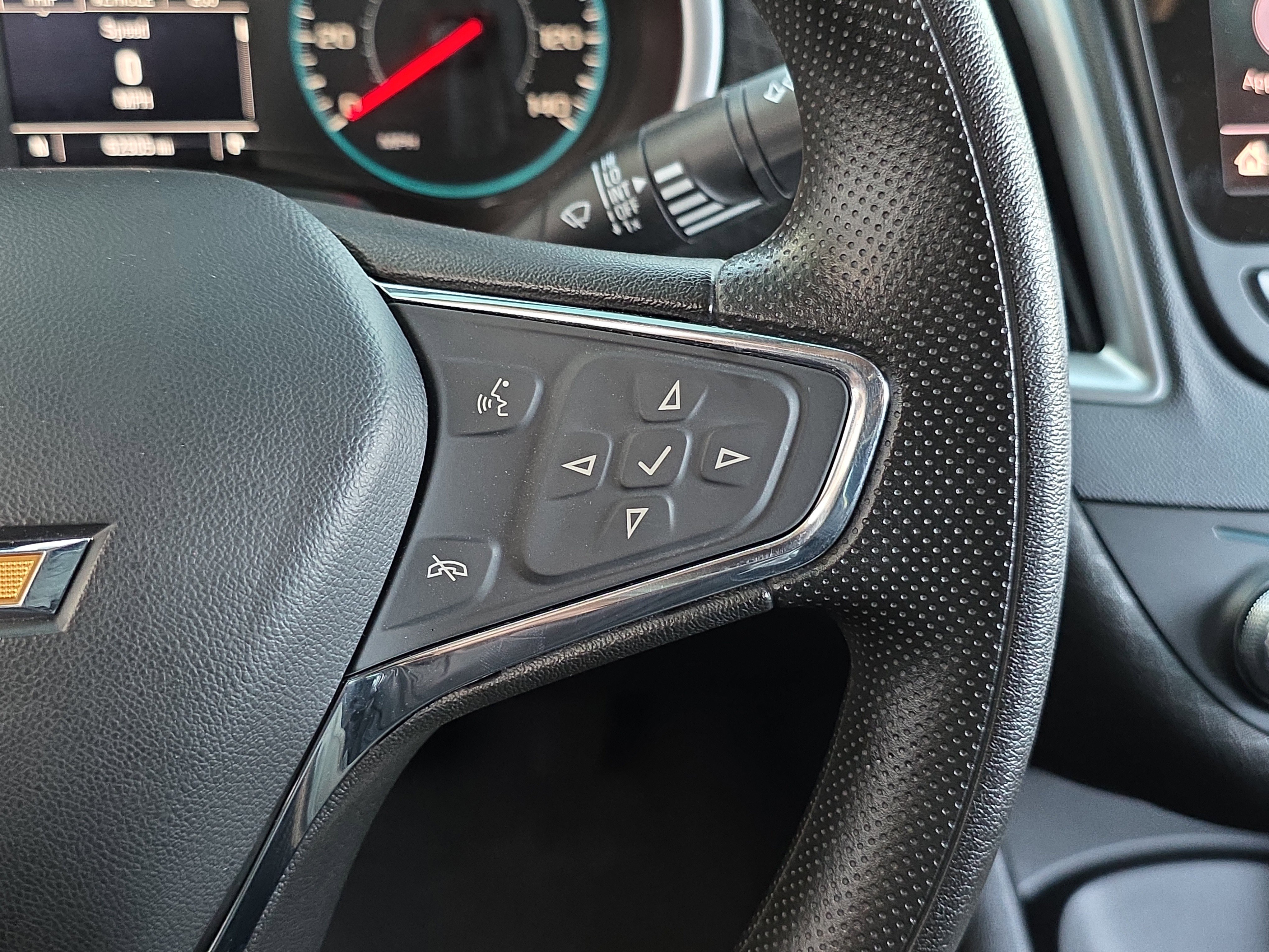 Used 2020 Chevrolet Malibu LS image 14