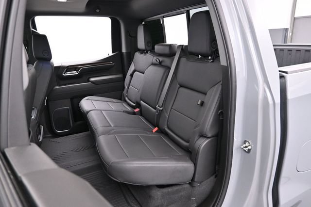 Used 2024 Chevrolet Silverado 1500 LT Trail Boss w/ Convenience Package II AWD/4WD image 28