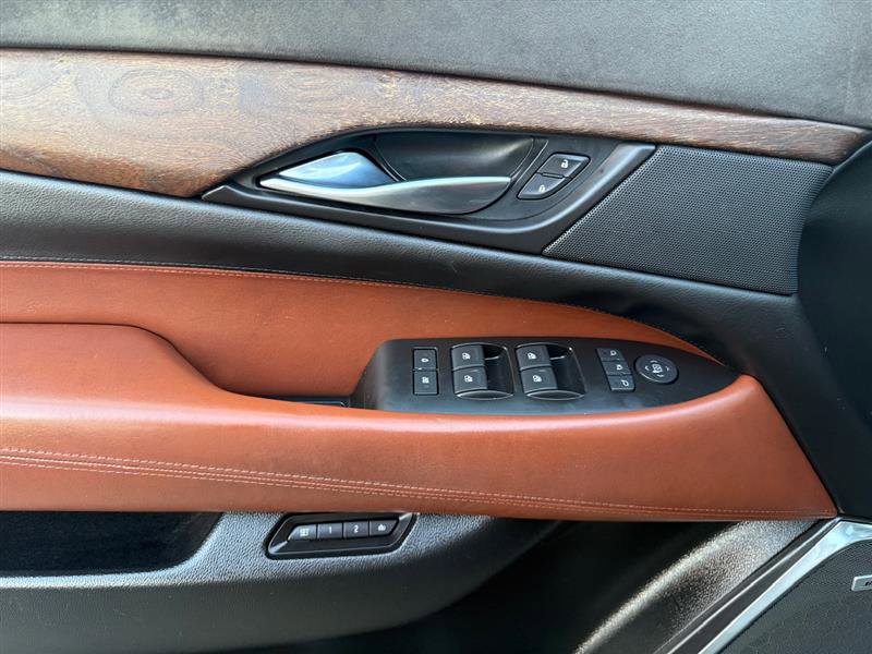 Used 2015 Cadillac Escalade ESV Luxury image 33